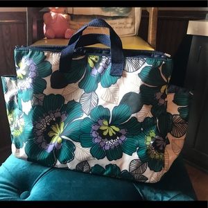 Thirty one small tote